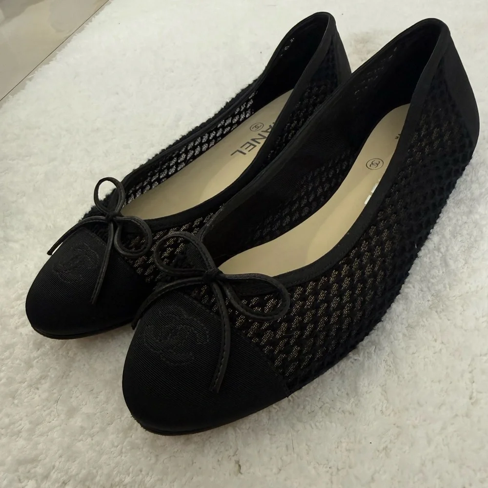 Chanel Black Ballerina Flats - Picture 7 of 8
